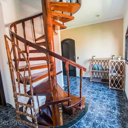 Kionda Surf Hostel-2