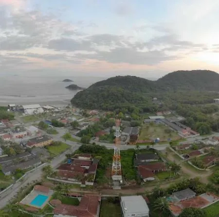 Kionda Surf Hostel-3